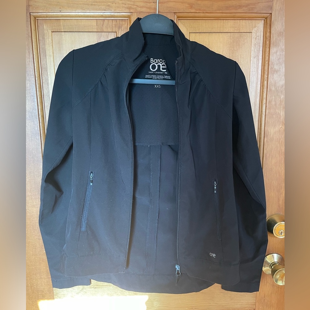 Barco Uniforms Women’s Classic Black Scrub Jacket